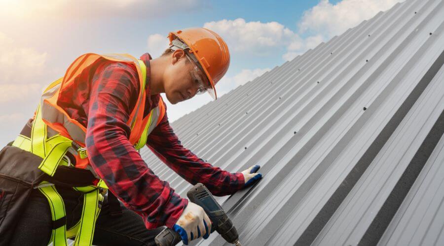 Professional gutter cleaning in Eldred, PA